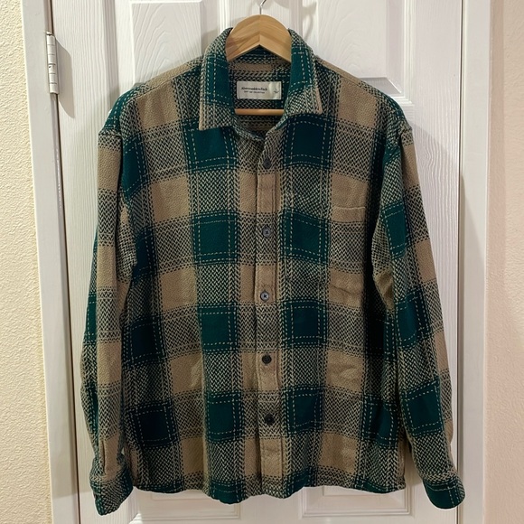 A&F Soft Collection Button-Up Plaid (Men's L) - Picture 1 of 4
